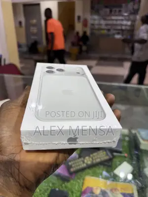 New Apple iPhone XR 128 GB White
