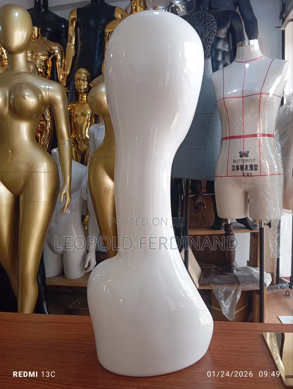 White Mannequin Head