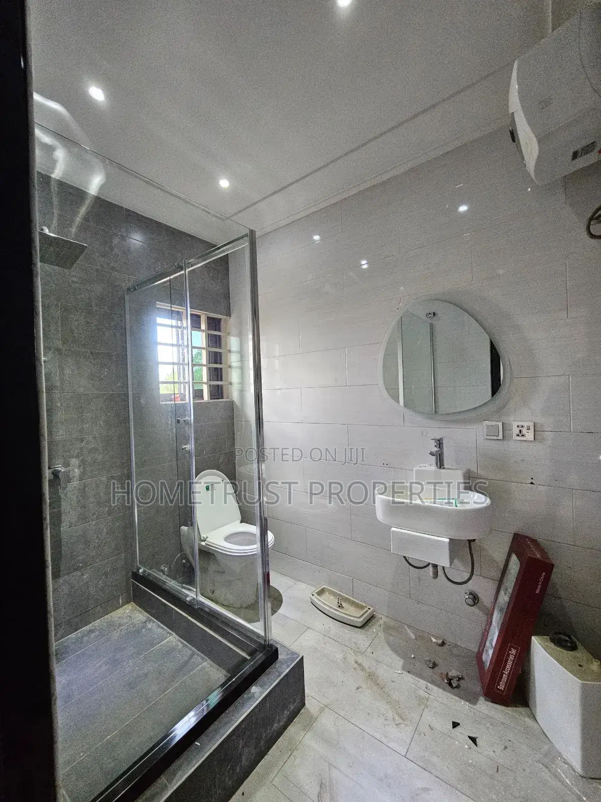 4bdrm Duplex in Hometrust Properties, Madina for sale