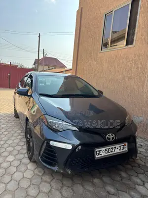 Toyota Corolla LE Premium 4dr Sedan (1.8L 4cyl CVT) 2016 Black