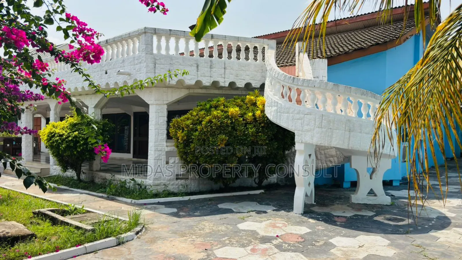 6bdrm House in Musuku, Kwabenya for rent