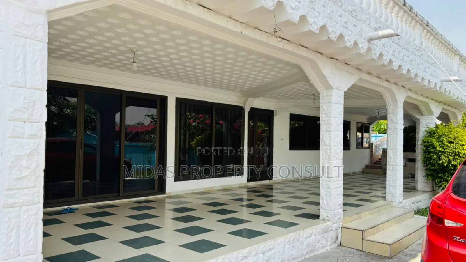 6bdrm House in Musuku, Kwabenya for rent