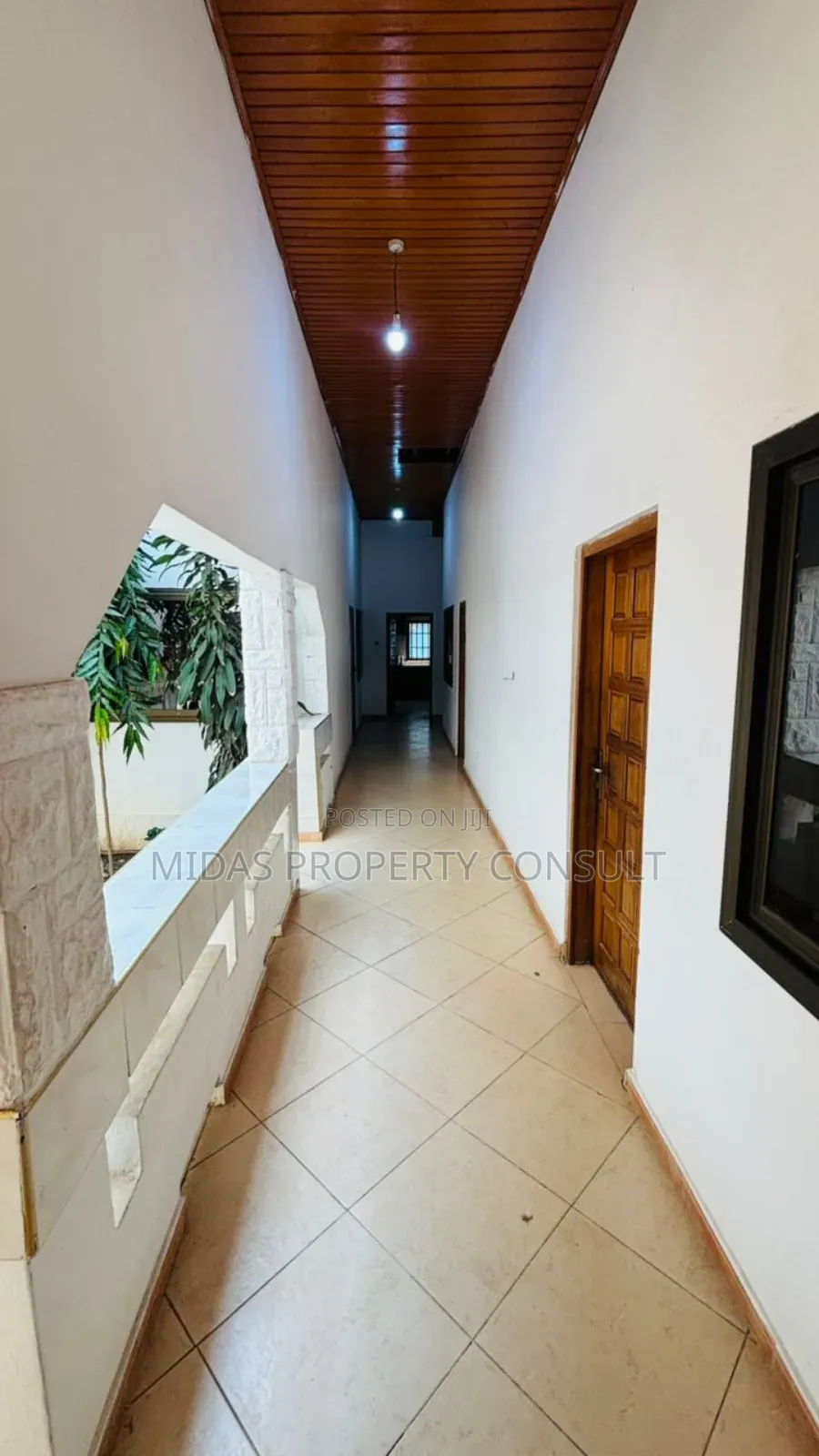 6bdrm House in Musuku, Kwabenya for rent