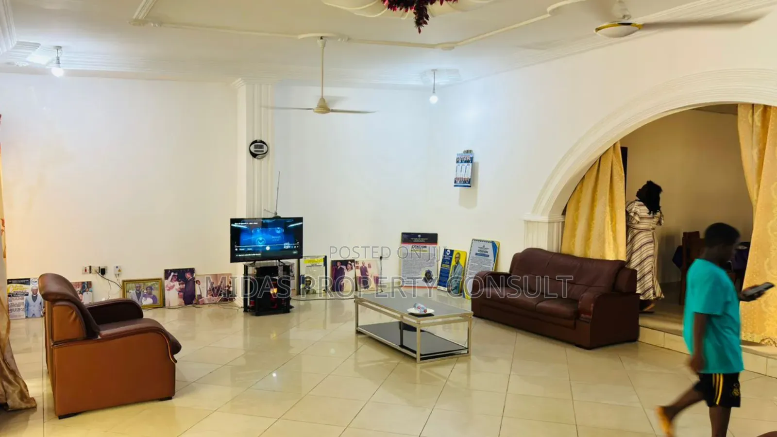 6bdrm House in Musuku, Kwabenya for rent