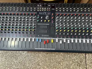 Yamaha SMX-24 Channel Console Mixer