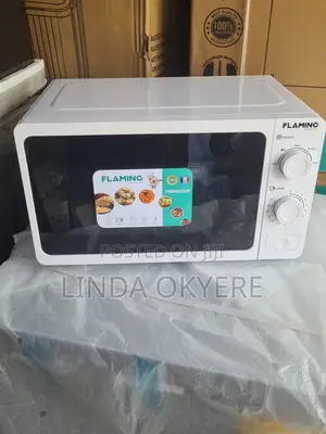 Latest Flamingo 20 Liters Microwave Oven 950 Cedis With a Free Blender