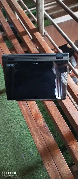 Laptop Acer TravelMate B113 4GB Intel SSD 128GB