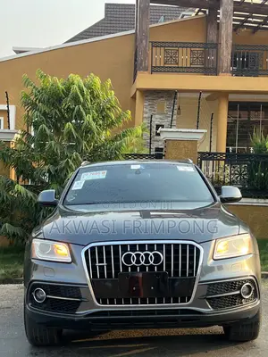 Audi Q5 2.0T Tech Premium AWD quattro 2018 Gray