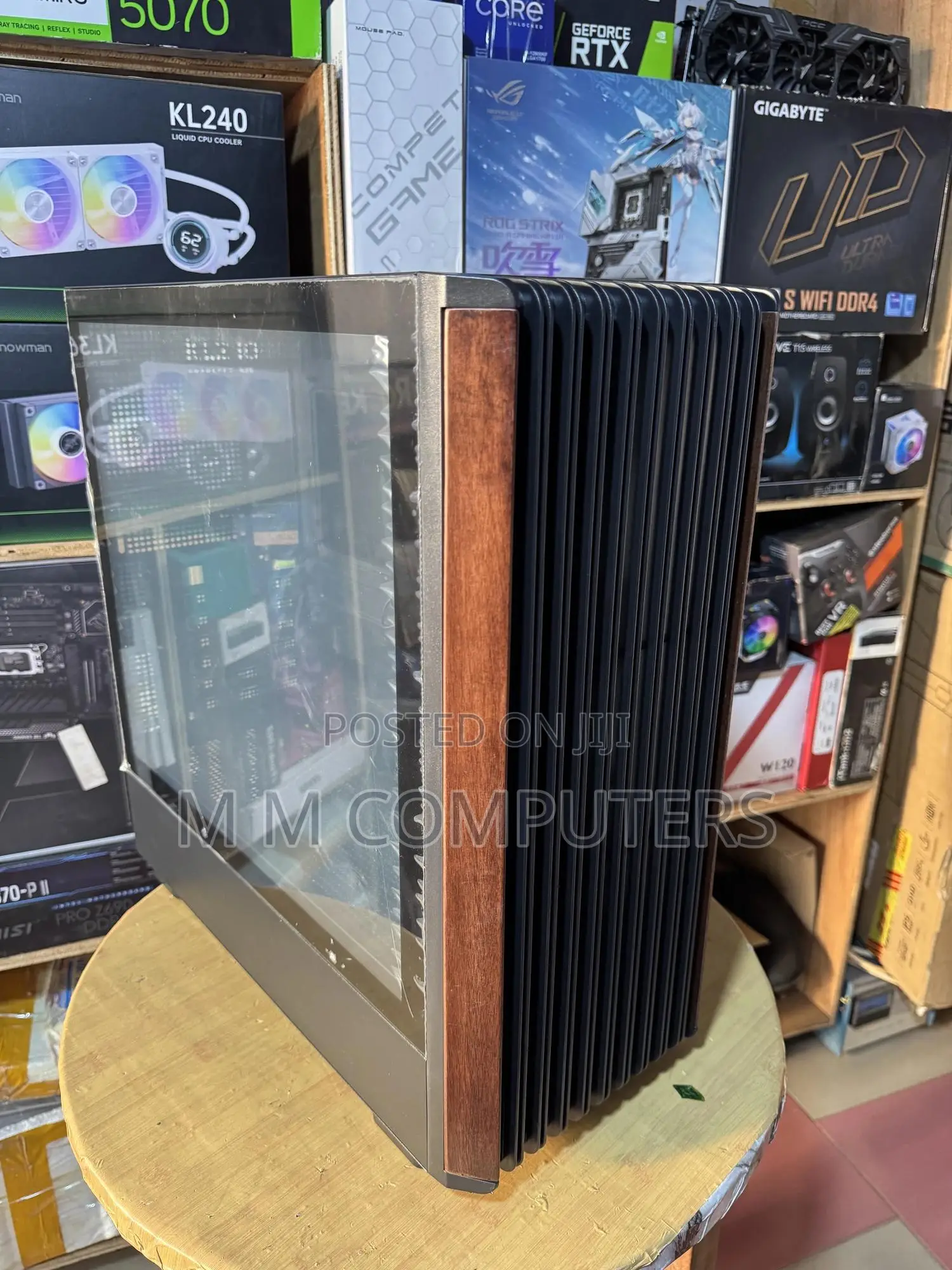Gamex W7 Gaming Case