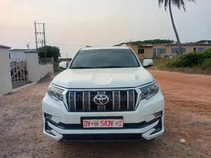 Toyota Land Cruiser Prado 2.7 2017 White