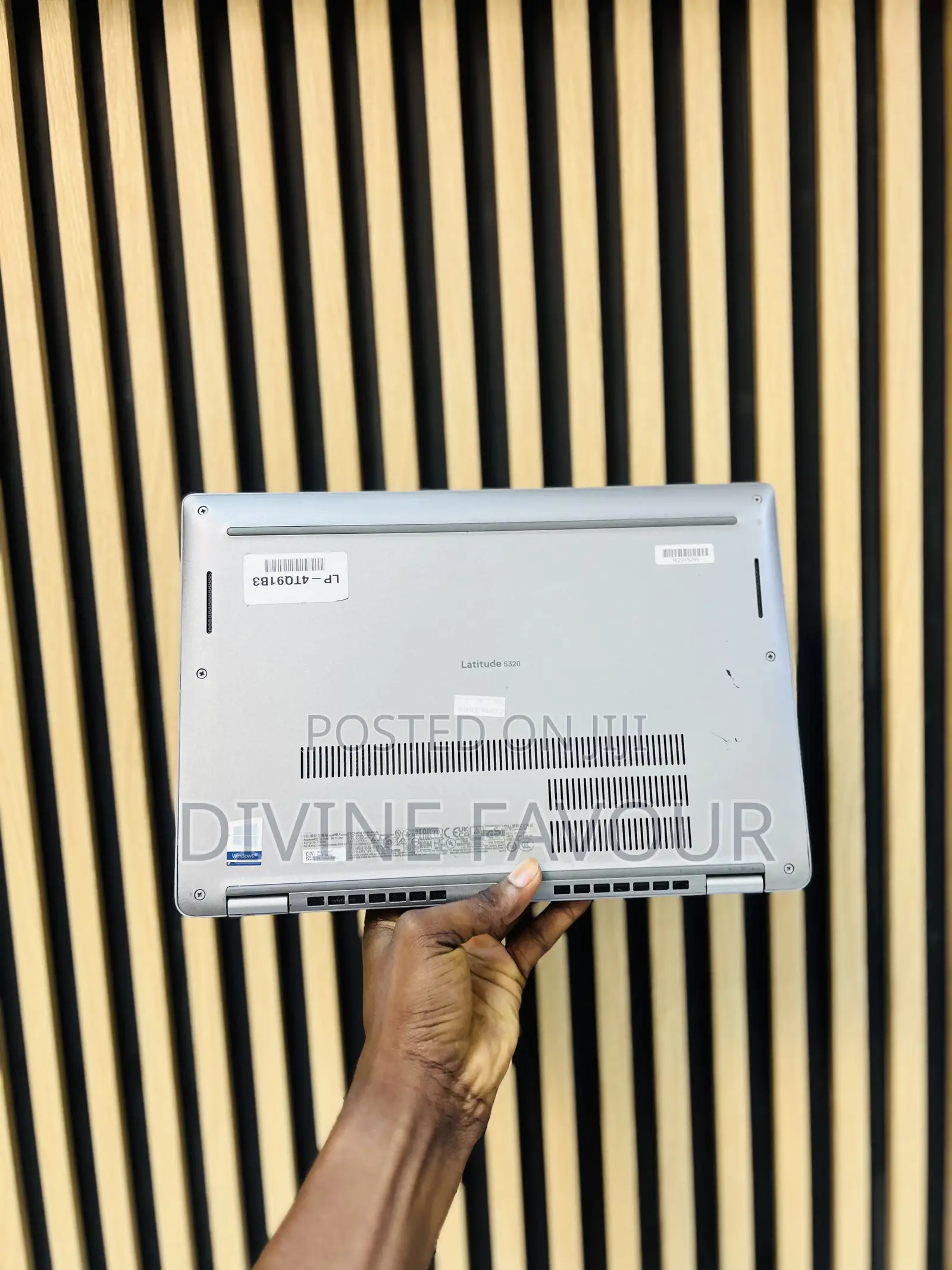 Laptop Dell Latitude 5320 32GB Intel Core I7 SSD 512GB