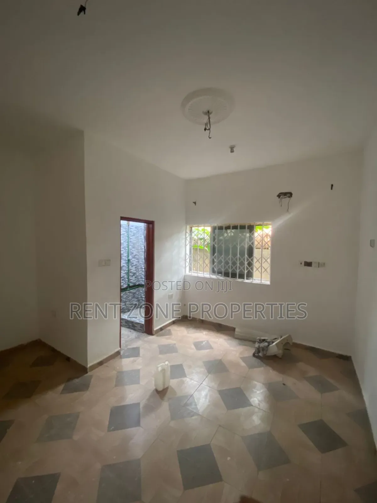 2bdrm Apartment in Ofankor for rent