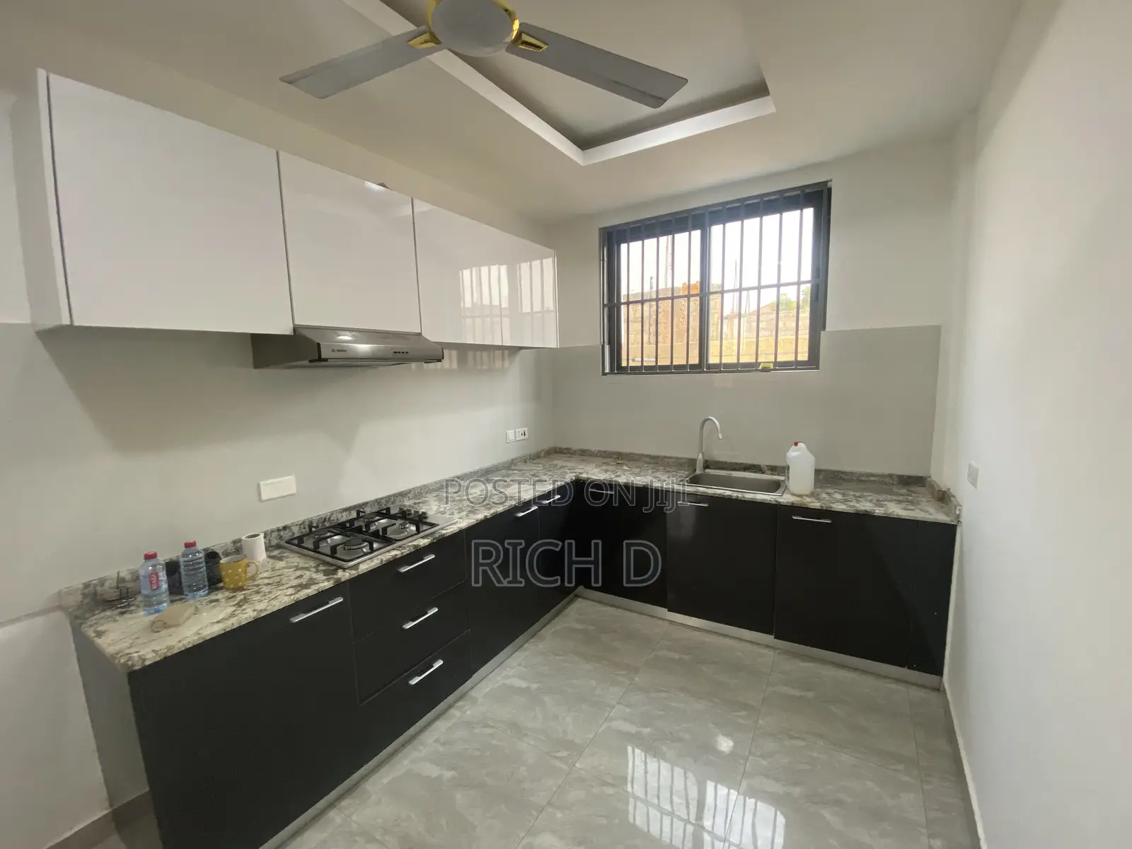 2bdrm Apartment in Community 25 for rent