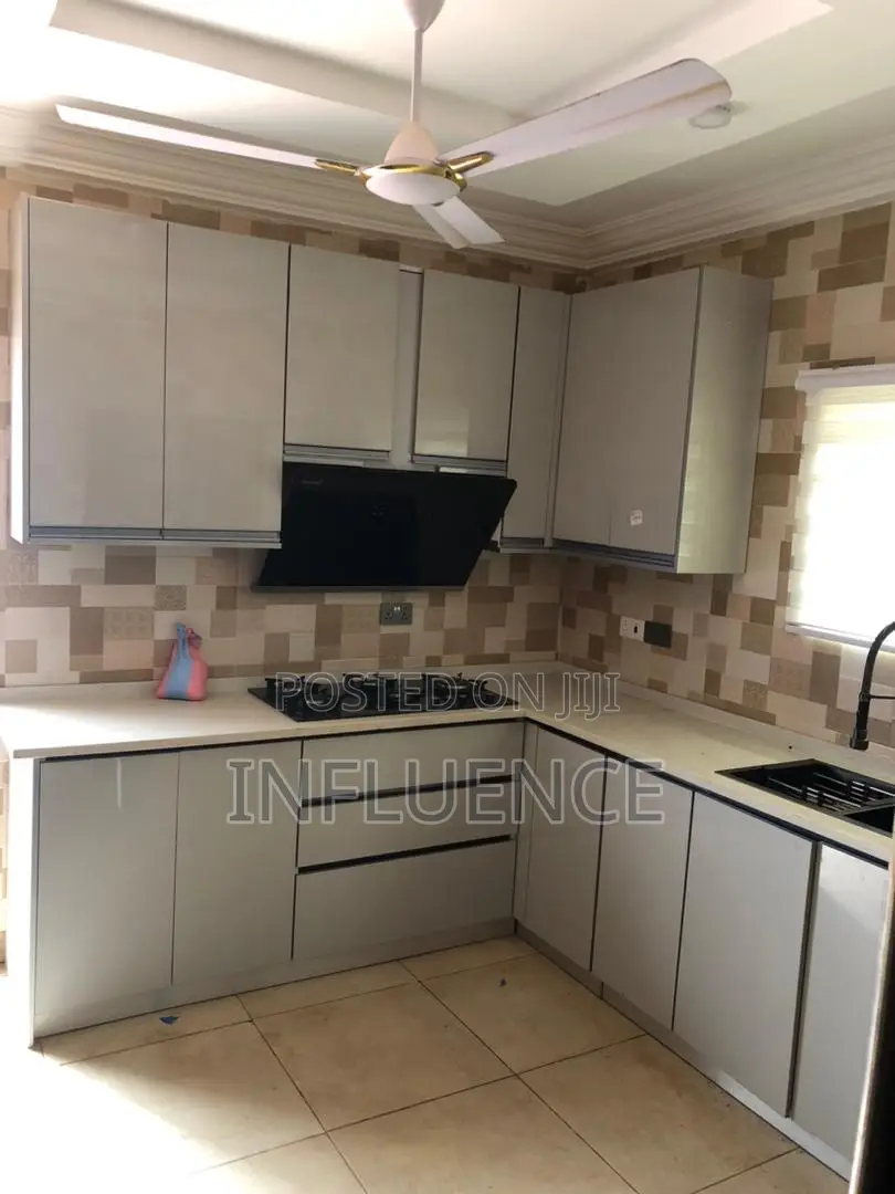 Furnished 3bdrm House in Lakeside, East Legon for rent