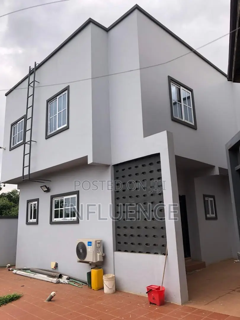 Furnished 3bdrm House in Lakeside, East Legon for rent