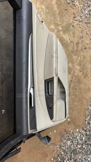 Ford Fusion 2018,2019,2020,2021,2022 Doors Available