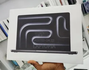 New Laptop Apple MacBook Pro 2025 M5 24GB Apple M5 SSD 1T
