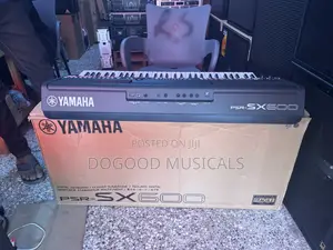 Yamaha Psr-sx600 Keyboard