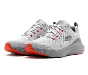 Skechers Ash Sneaker