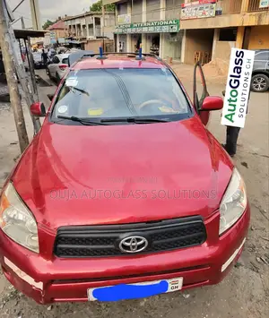 2006 Toyota Rav4 Windscreen Available