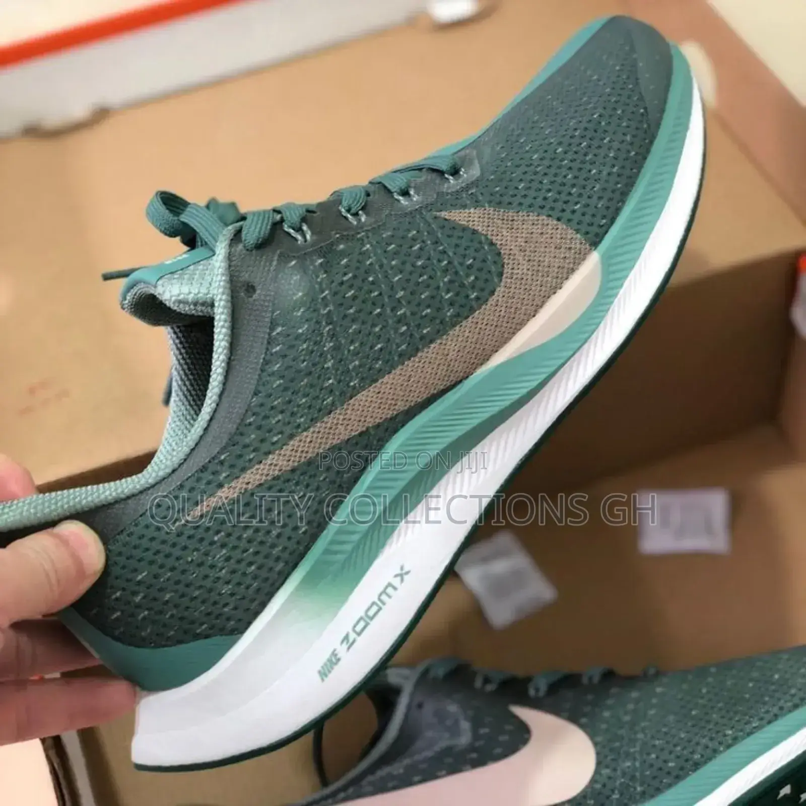 Nike Zoom 35 Pegasus Turbo Sneakers