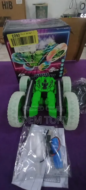 Remote-controlled Spin Stunt Car