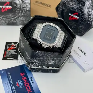Casio G-Shock Ga-2100 Analog-Digital Display