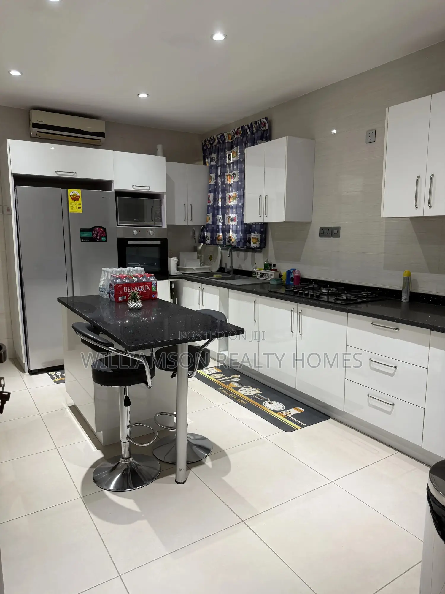 Furnished 3 Bedrms Duplex House 4 Short Stays,Spintex