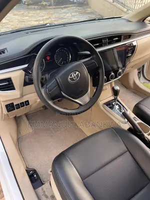 Toyota Corolla 2017 White