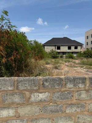 80/130 Feet Land For Sale At East Legon
