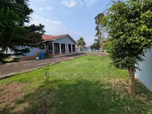 8bdrm House in Tantra Hills for sale