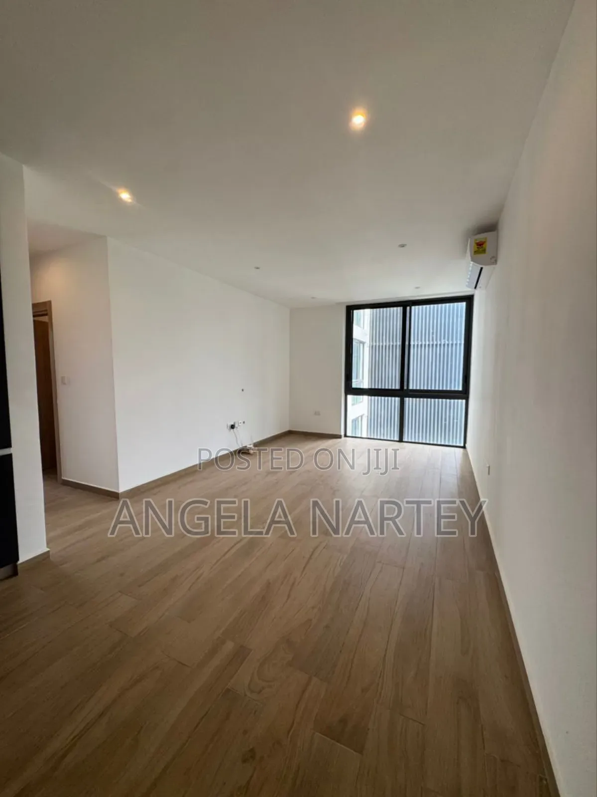 Furnished 1bdrm Apartment in Ridge for sale