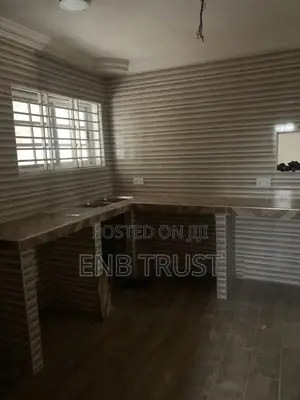 7bdrm Duplex in Pokuase for sale