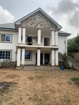 7bdrm Duplex in Pokuase for sale