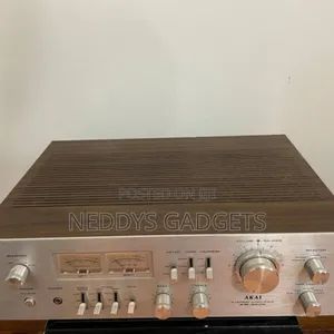 Akai Am-2600 Stereo Integrated Amplifier Vintage