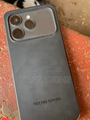 Tecno Spark 40 128 GB Black