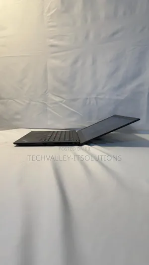 Laptop Lenovo ThinkPad T14 G3 32GB AMD Ryzen 7 SSD 2T