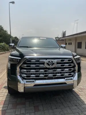 Toyota Tundra 1794 Edition CrewMax 5.5' Bed 2023 Green