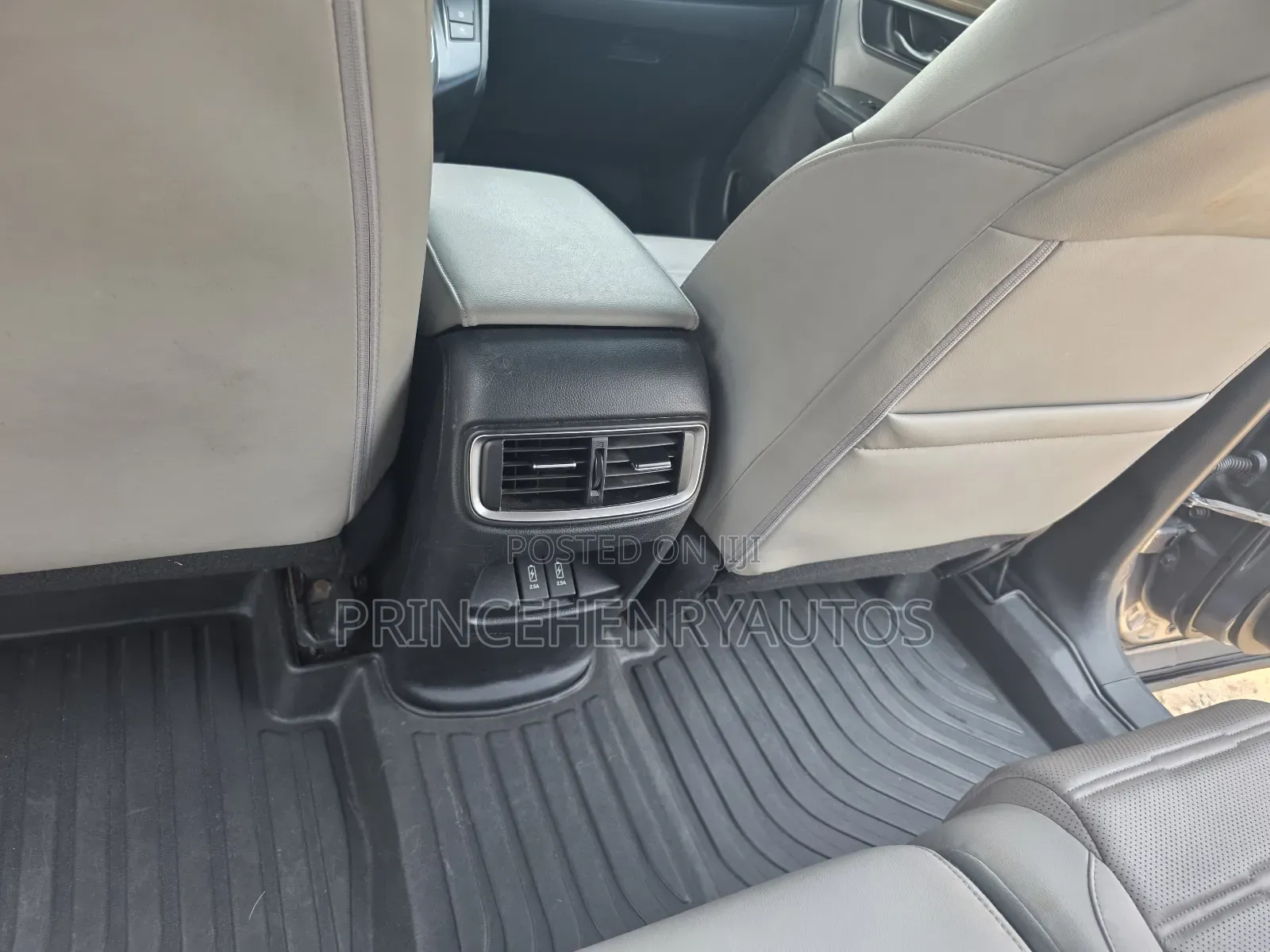 Honda CR-V Touring 2022 Gray