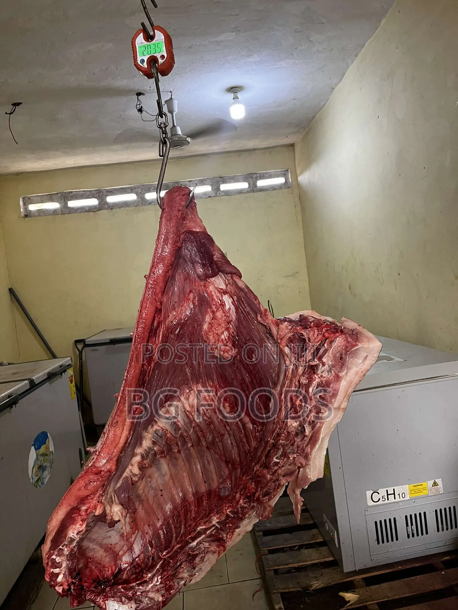 Sell Us All Your Carcass Pigs/Pork/Ribs. We Can Clear All Your Stock!