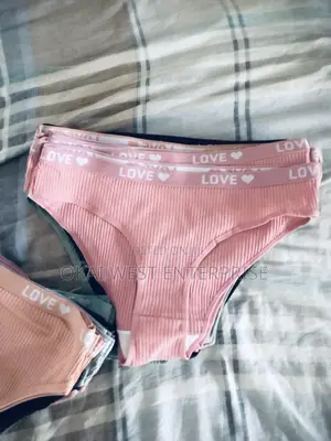 Comfort Style: V-shaped Cotton Threaded Briefs For Women
