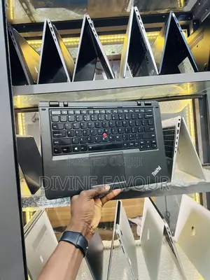 Laptop Lenovo ThinkPad Yoga 4GB Intel Core I3 SSD 128GB