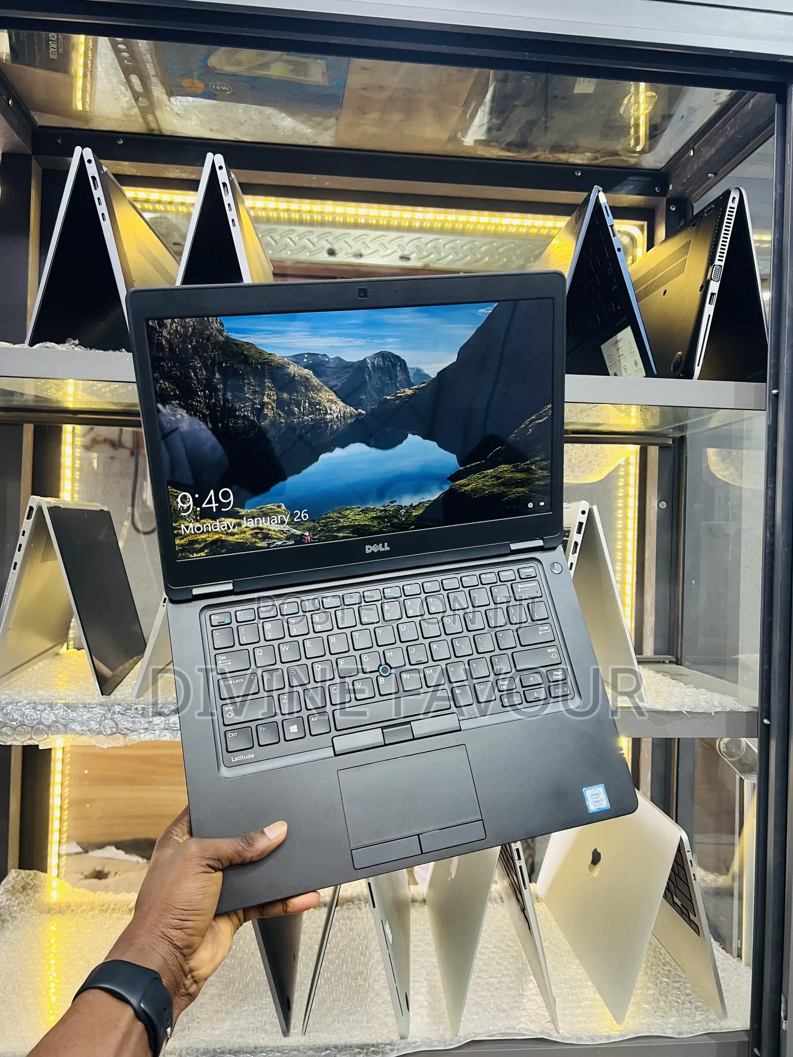 Laptop Dell Latitude 5480 8GB Intel Core I5 SSD 256GB