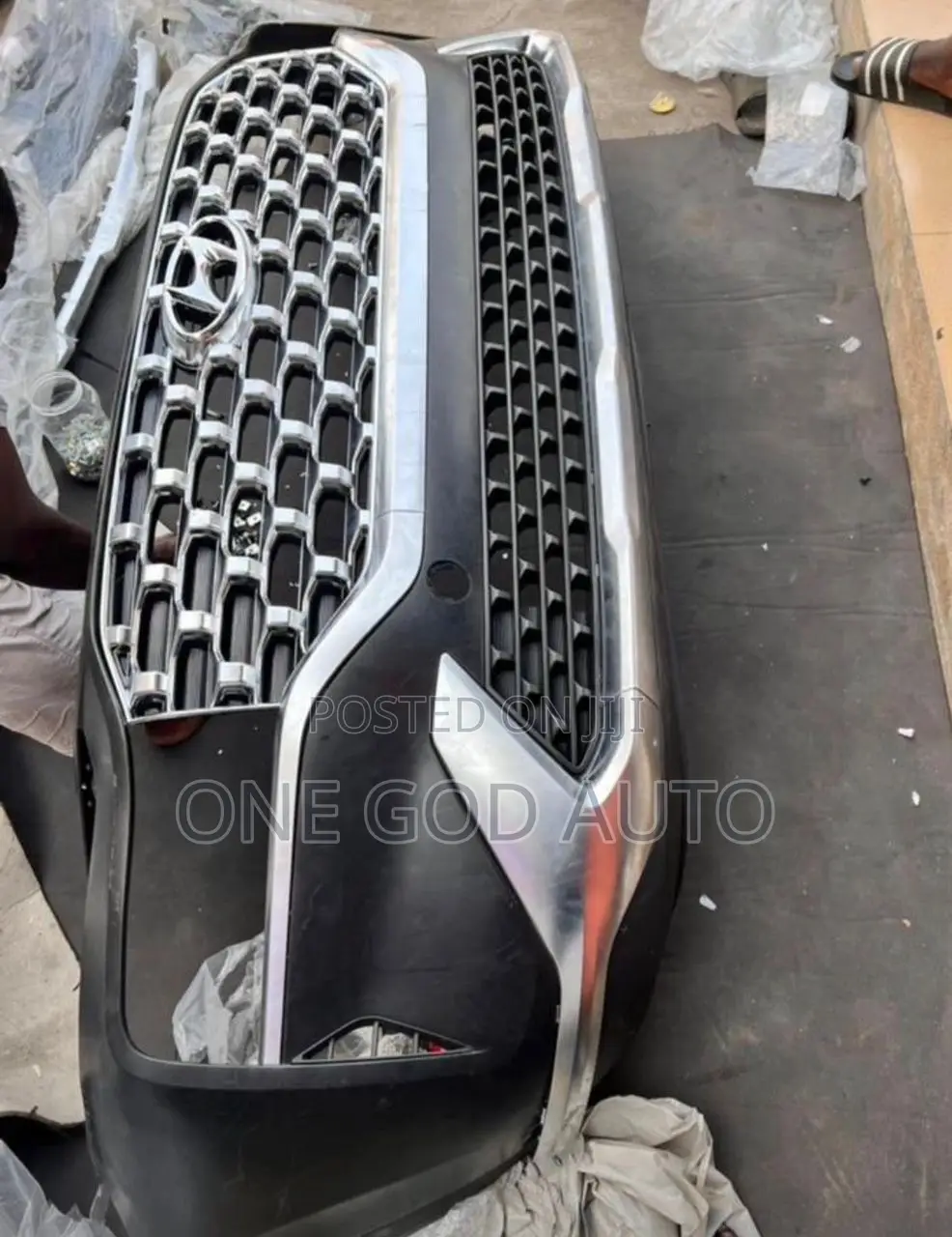 Hyundai Santa Fe 2020,2021,2022,2023, Front Bumper Complete
