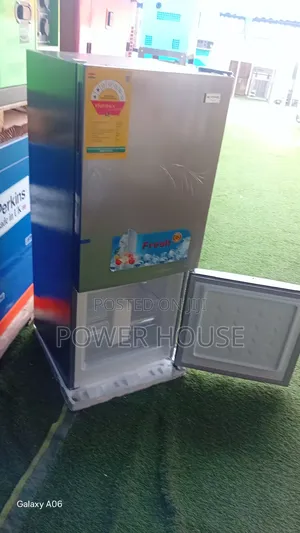 Westpool Fridge Freezer 117l Smart Choice for Home