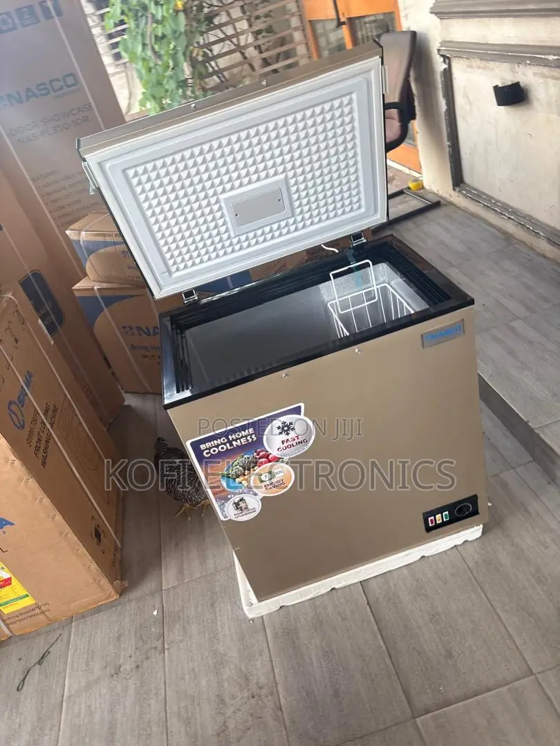 Nasco 150l Energy-Saving Chest Freezer