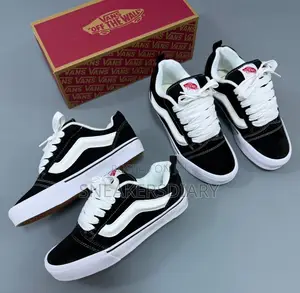 Vans Off the Wall New School