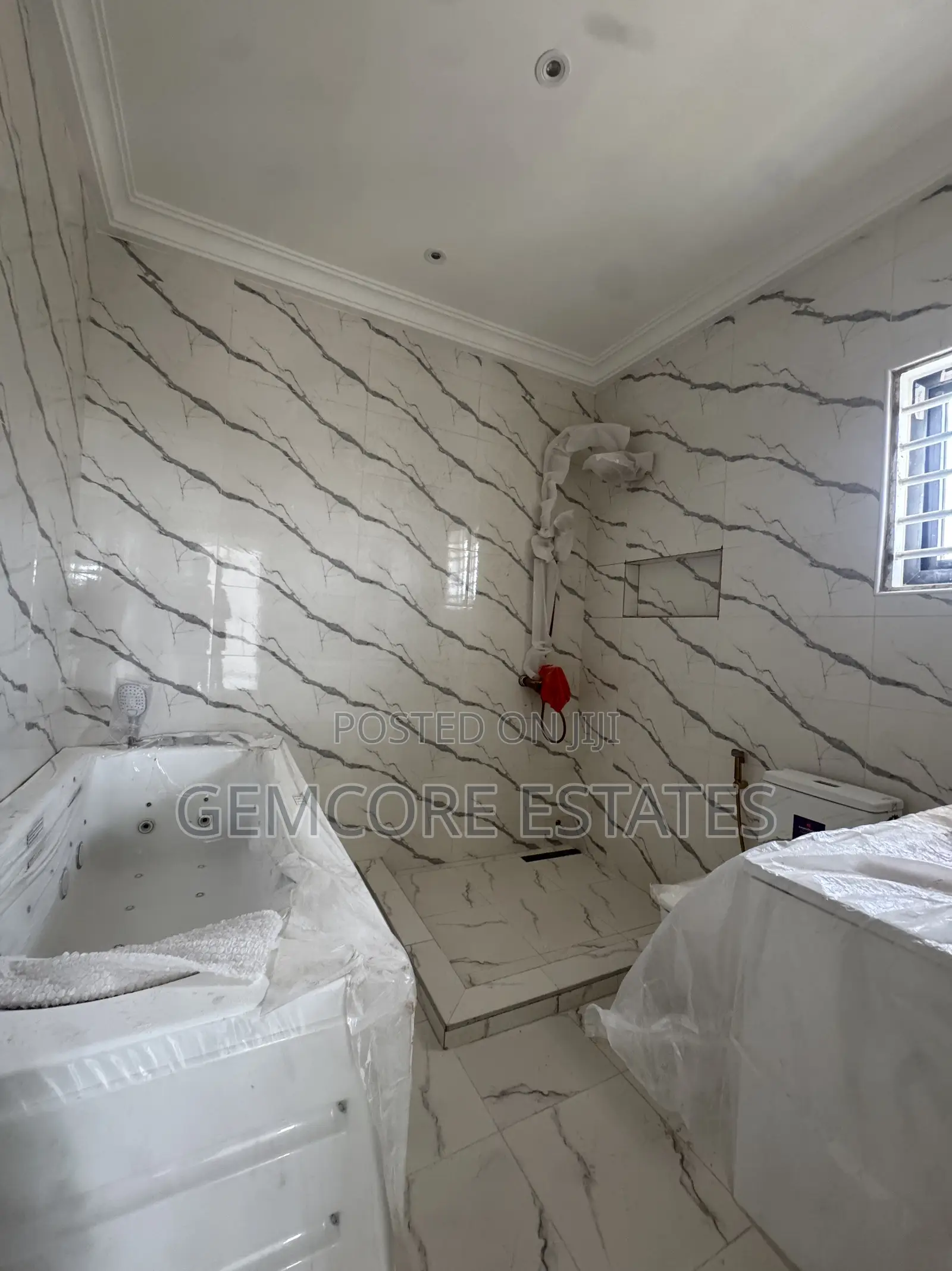 5bdrm House in East Legon Hills for sale
