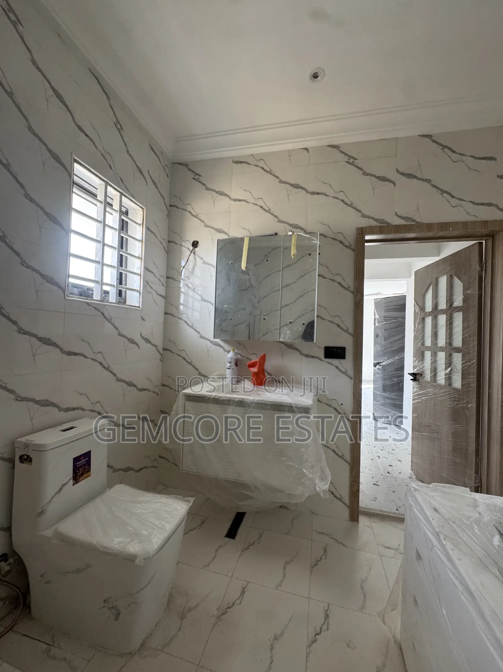 5bdrm House in East Legon Hills for sale