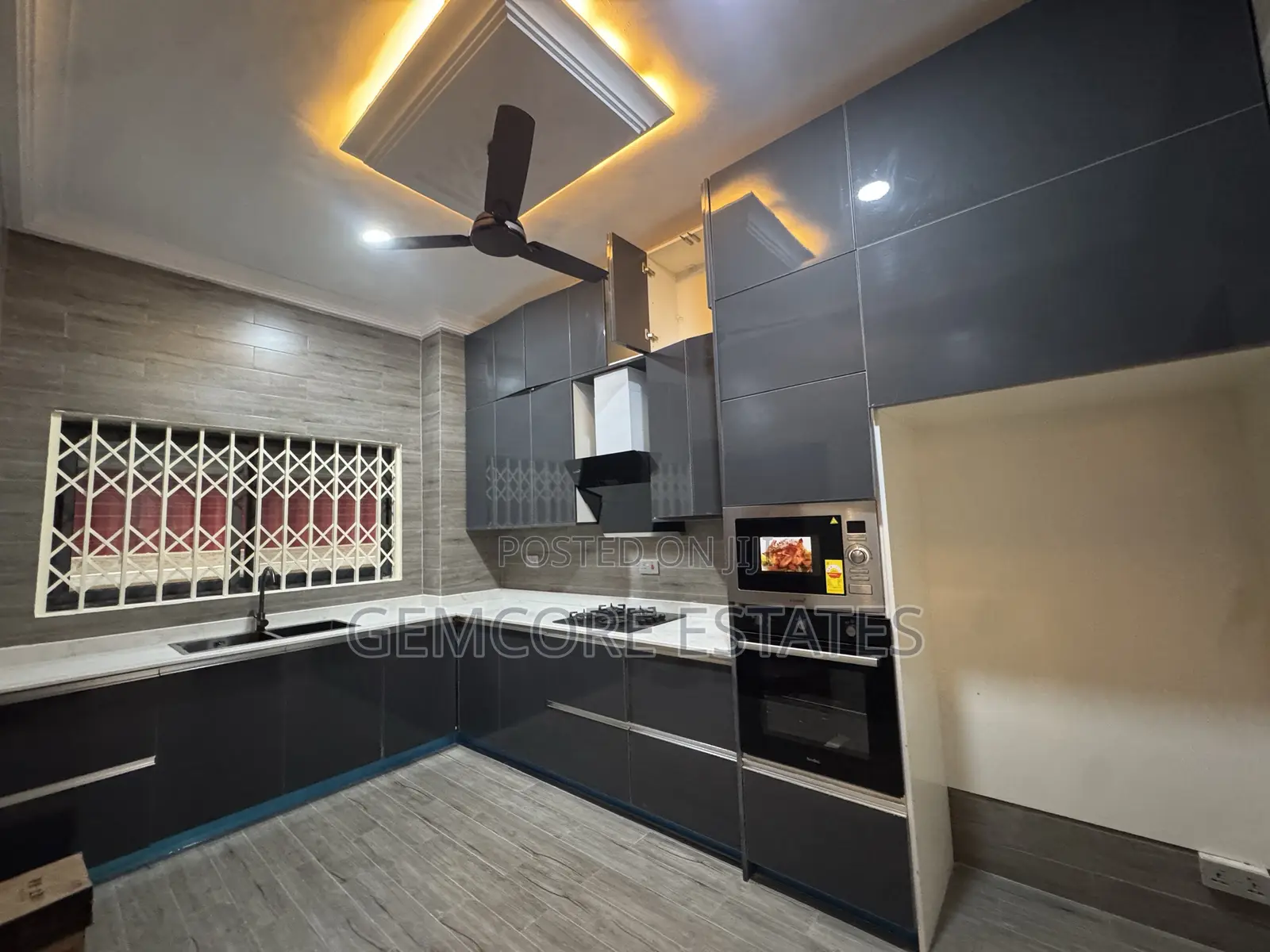 4bdrm House in West Trasacco, East Legon for rent